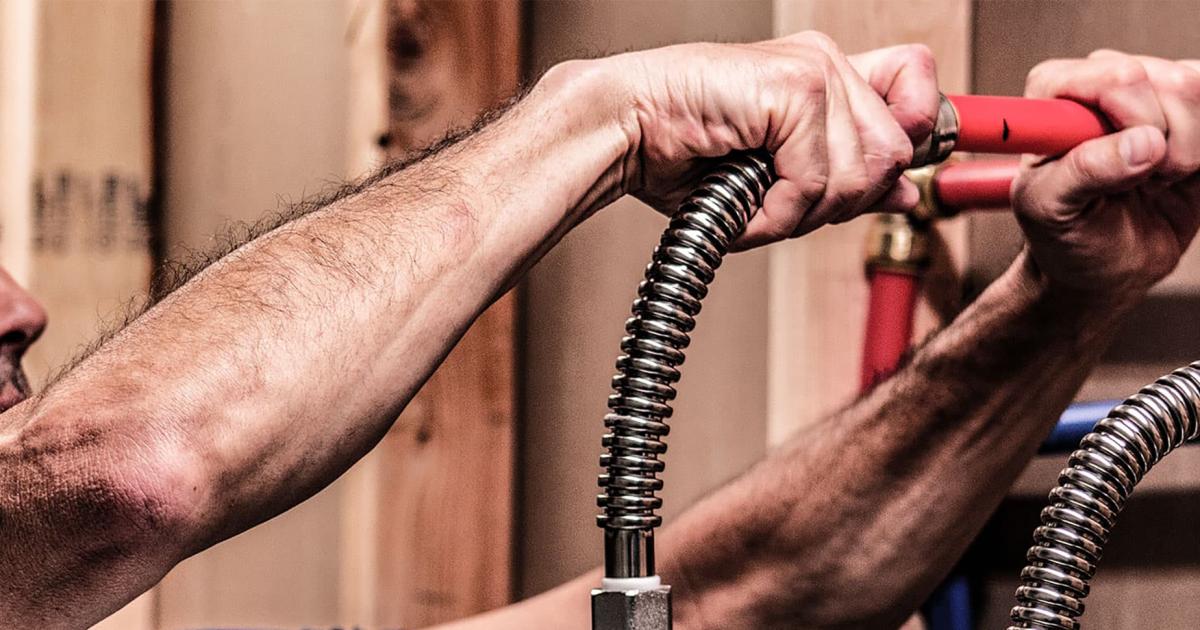 Push-To-Connect Water Heater Hoses | SharkBite