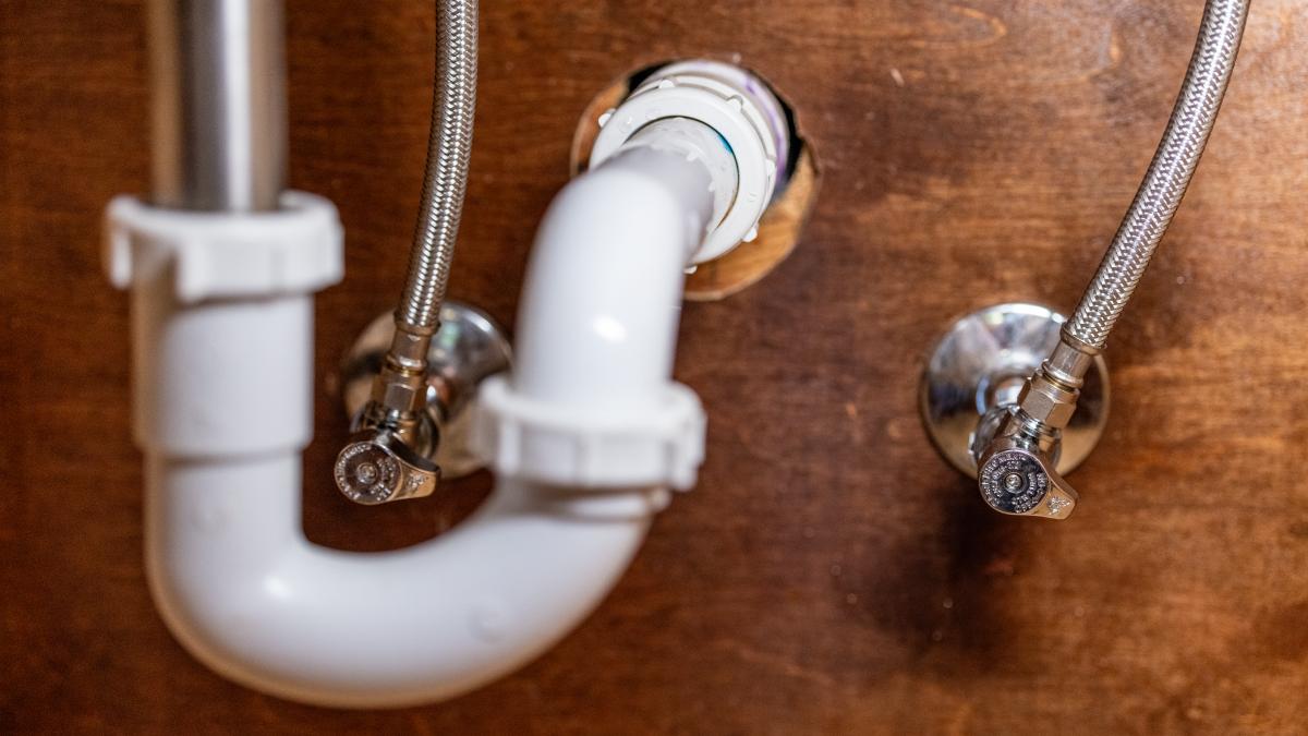 sharkbite supply stop under sink