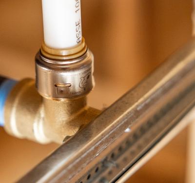 pipes connected by Max adapter