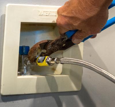 Installation of a flood defender connector