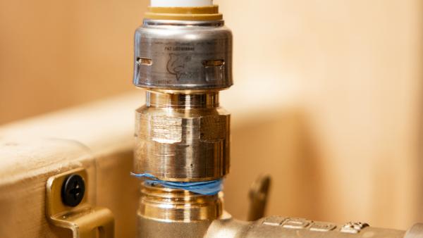 SharkBite max adapter
