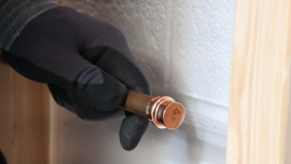 SharkBite Copper Press Caps deliver a fast, flame-free way to seal the ends of copper pipes in water, hydronic, and chilled water systems.