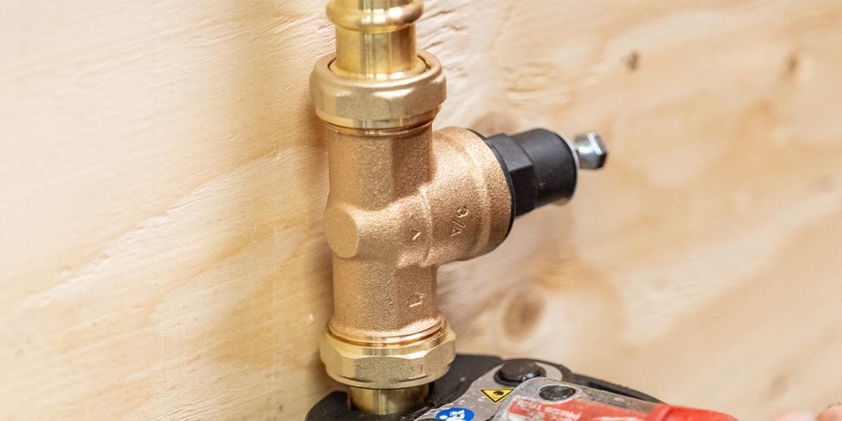 CA-valve-Eb45-press
