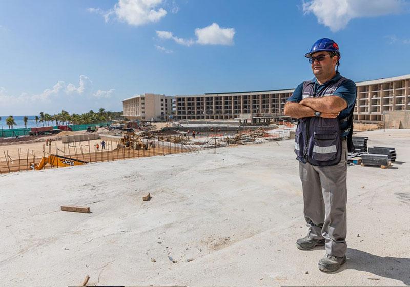 Grupo Airpei hotel plumbing installation in Cancún, Mexico using SharkBite systems, showcasing efficient water solutions in commercial construction.